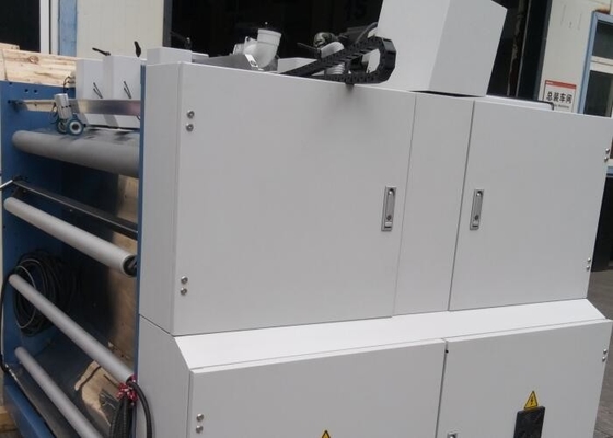 China Aquecimento de indução de papel esperto da máquina da laminação para a combinação quente do filme fornecedor
